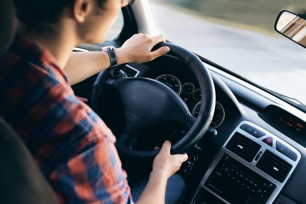 Solutions pratiques pour le transport de votre voiture en toute simplicité