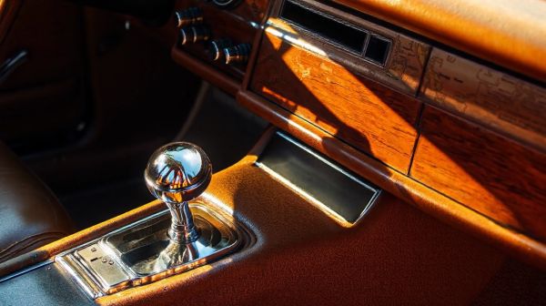 Top raisons d'opter pour des pièces détachées d'automobiles vintage